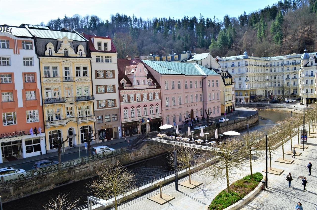 Hotel Renesance Krasna Kralovna Karlovy Vary Exterior photo