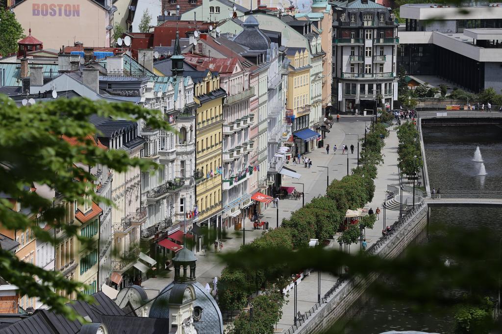 Hotel Renesance Krasna Kralovna Karlovy Vary Exterior photo